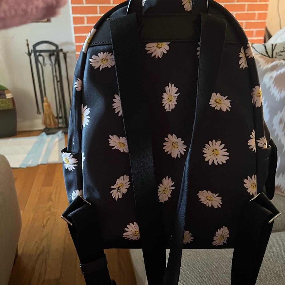 Kate spade ♠️ medium back pack and wallet duo. - Picture 6 of 8